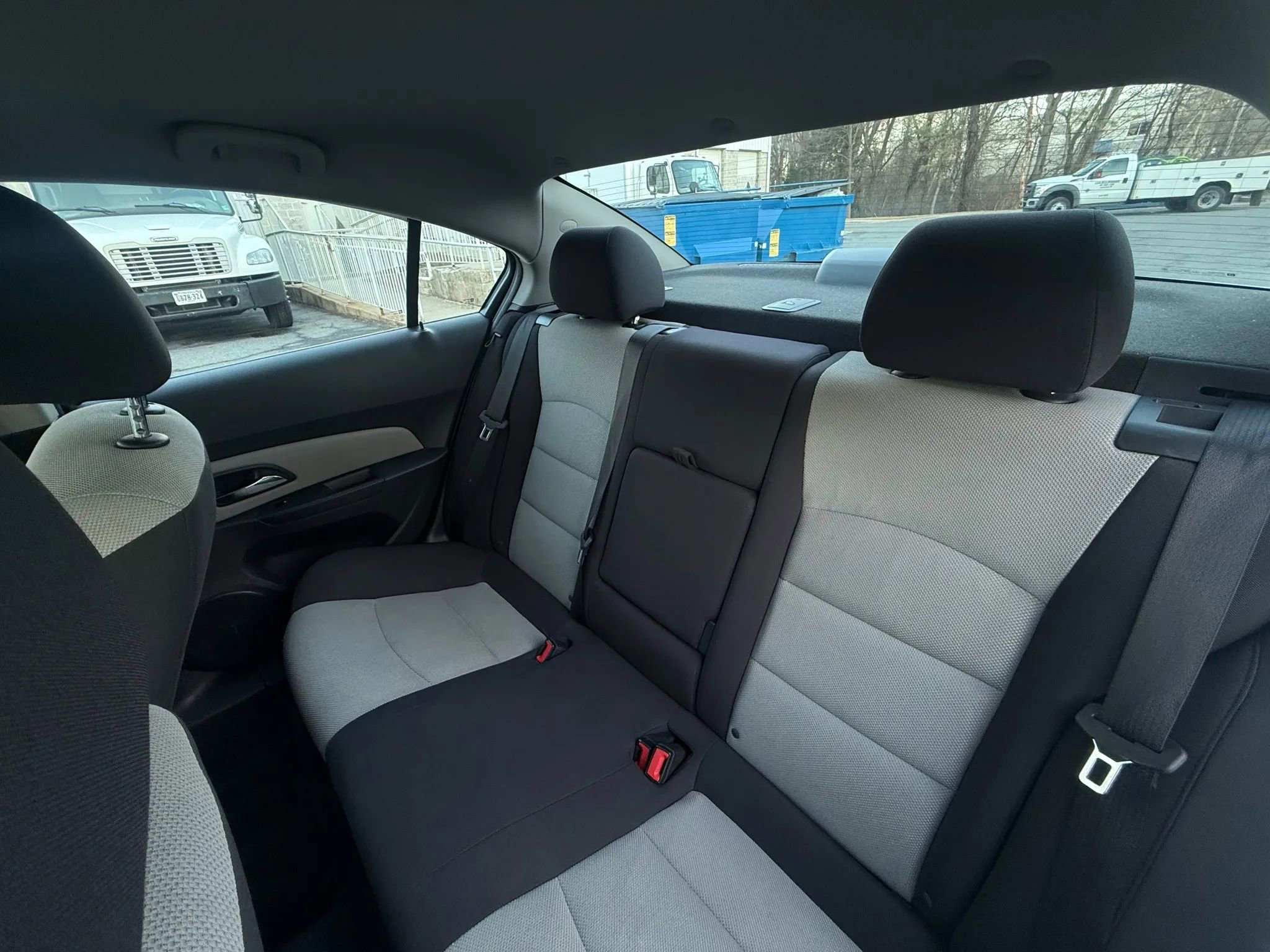 Used 2013 Chevrolet Cruze LS image 20