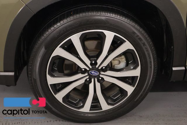 Used 2023 Subaru Forester Limited AWD/4WD image 7