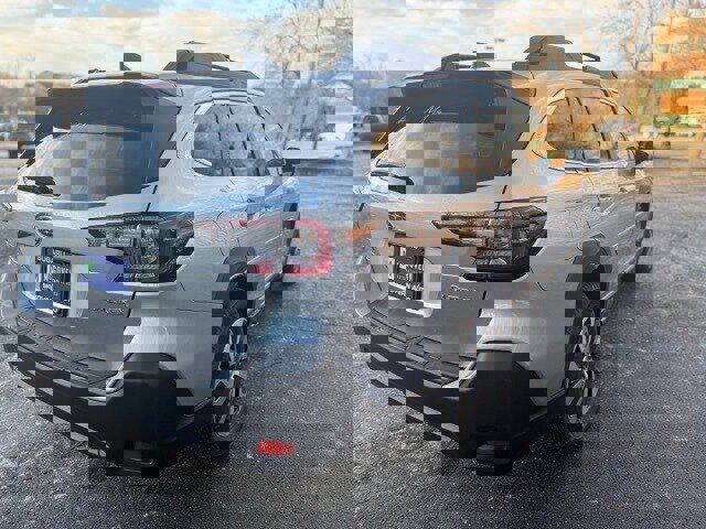 New 2025 Subaru Outback Premium image 10