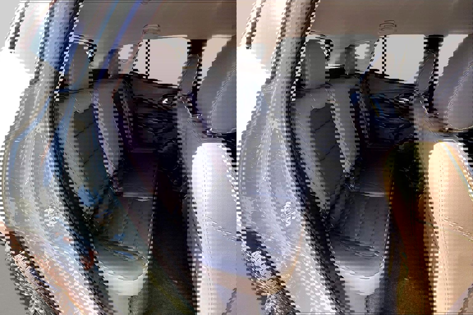 Used 2025 Chevrolet Trax ACTIV w/ Driver Confidence Package image 24