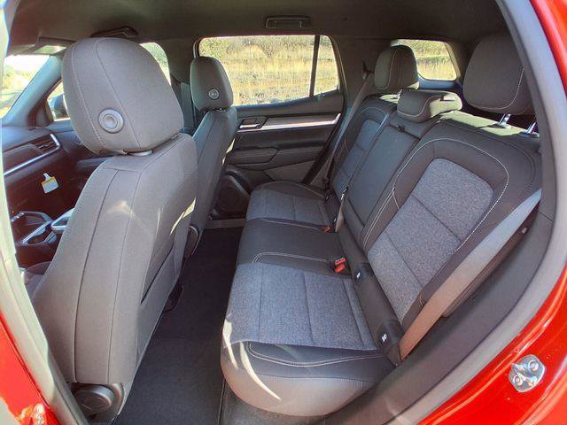 New 2026 GMC Terrain Elevation w/ Technology Package II AWD/4WD image 11