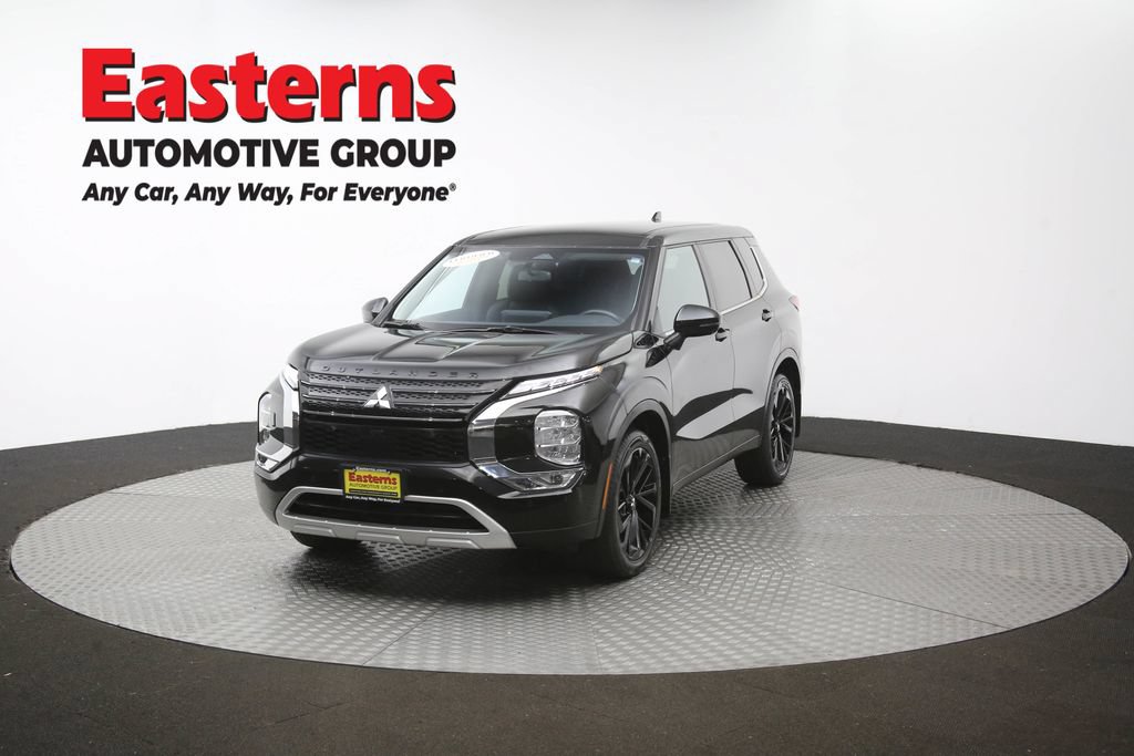 Used 2024 Mitsubishi Outlander SE AWD/4WD image 54