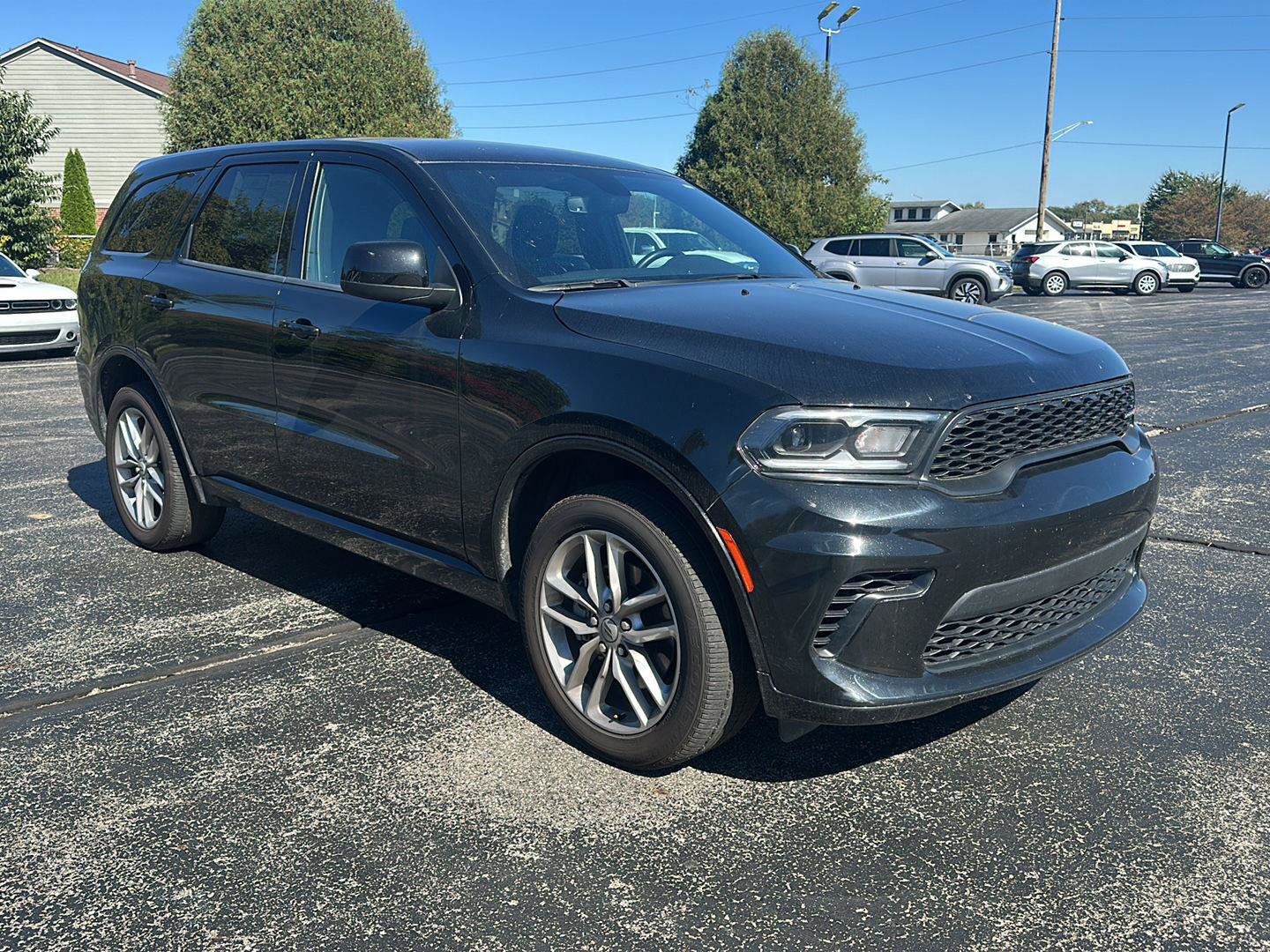Used 2025 Dodge Durango GT AWD/4WD image 3