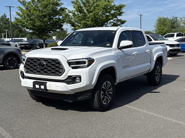 Used 2023 Toyota Tacoma TRD Sport AWD/4WD image 5