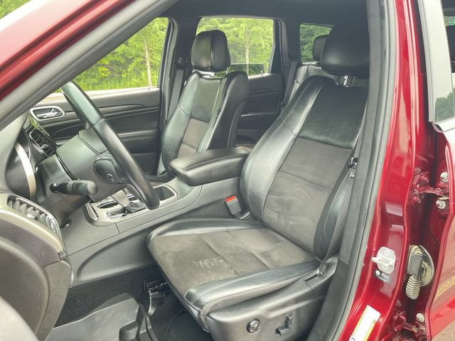 Used 2021 Jeep Grand Cherokee Laredo X AWD/4WD image 19