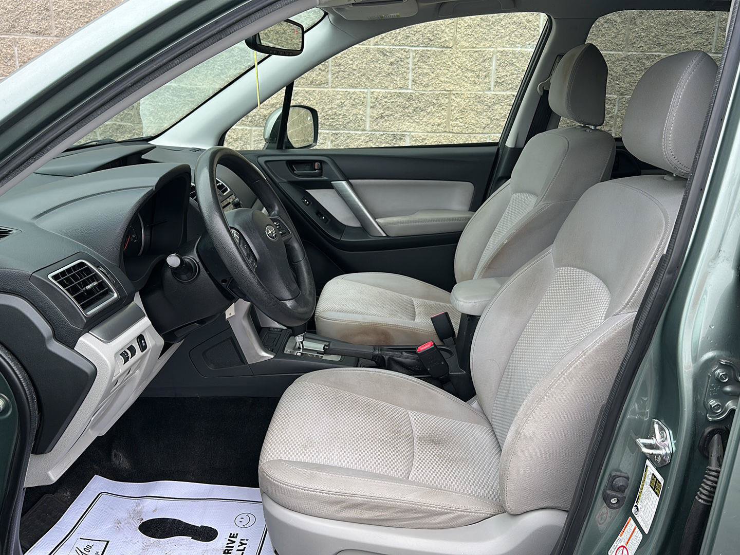 Used 2016 Subaru Forester 2.5i Premium w/ Popular Package #2 AWD/4WD image 5