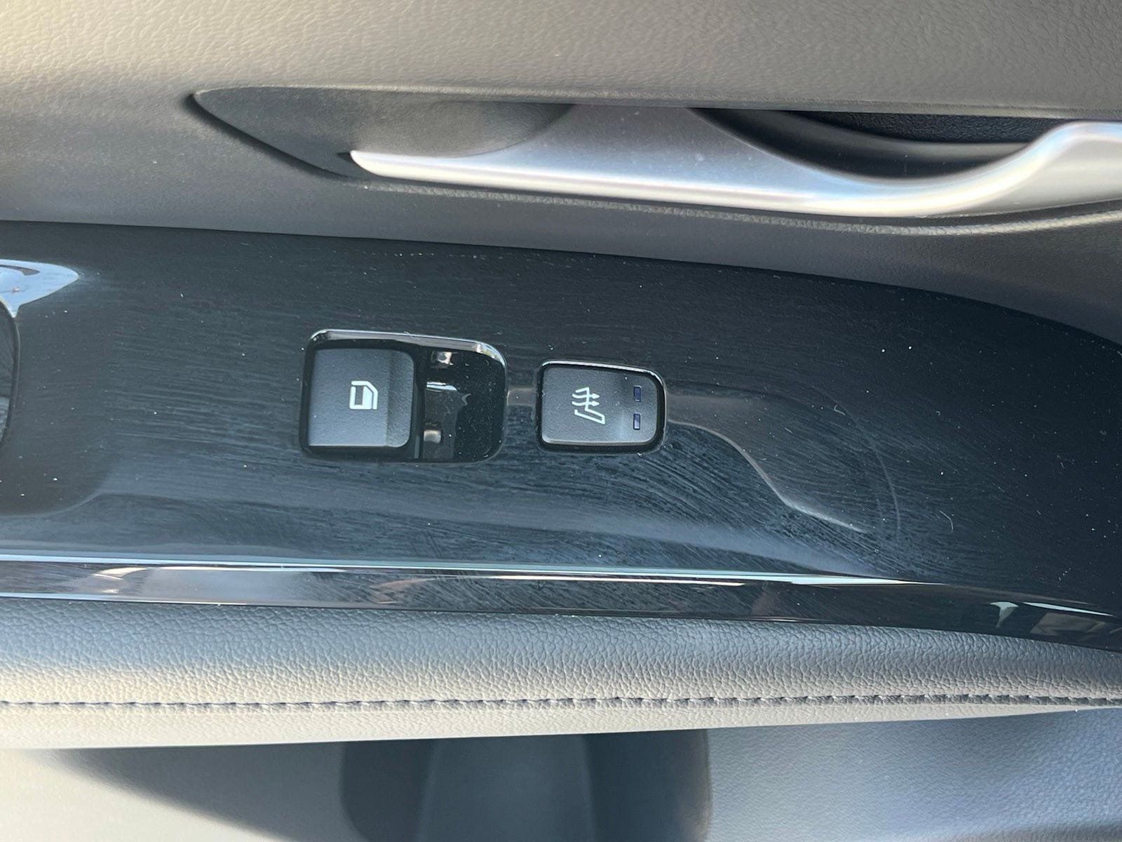 Certified 2024 Hyundai Tucson Limited FWD image 18