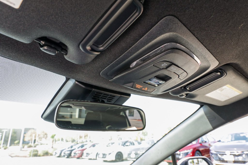 Used 2025 Toyota Corolla SE FWD image 34