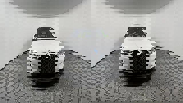 New 2022 BMW iX xDrive50 w/ Convenience Package image 4