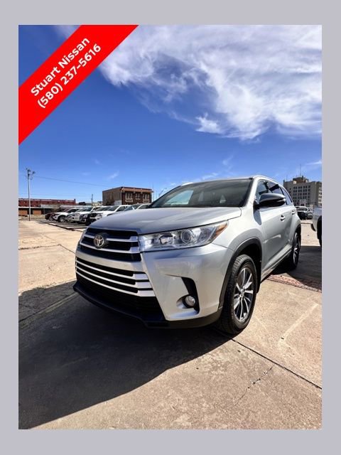 Used 2017 Toyota Highlander XLE