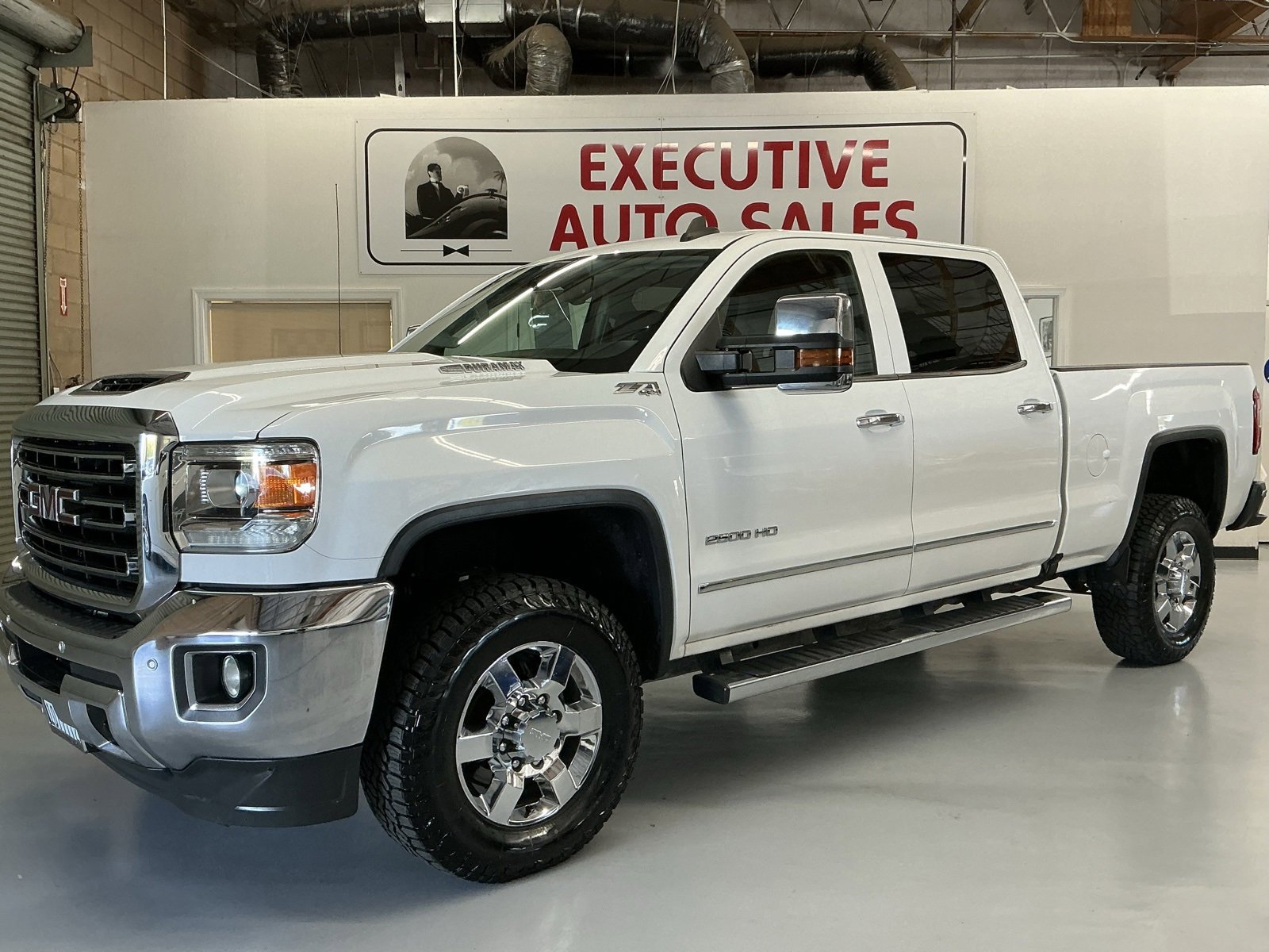 Used 2019 GMC Sierra 2500 SLT w/ Duramax Plus Package