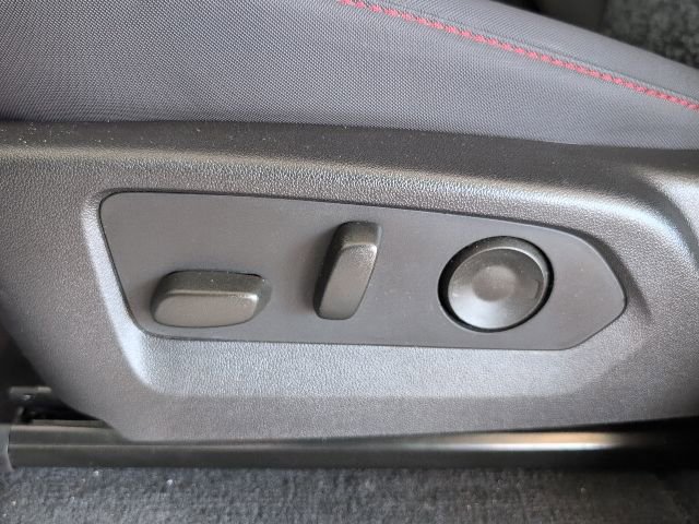 New 2025 Chevrolet Colorado Z71 w/ Technology Package AWD/4WD image 19