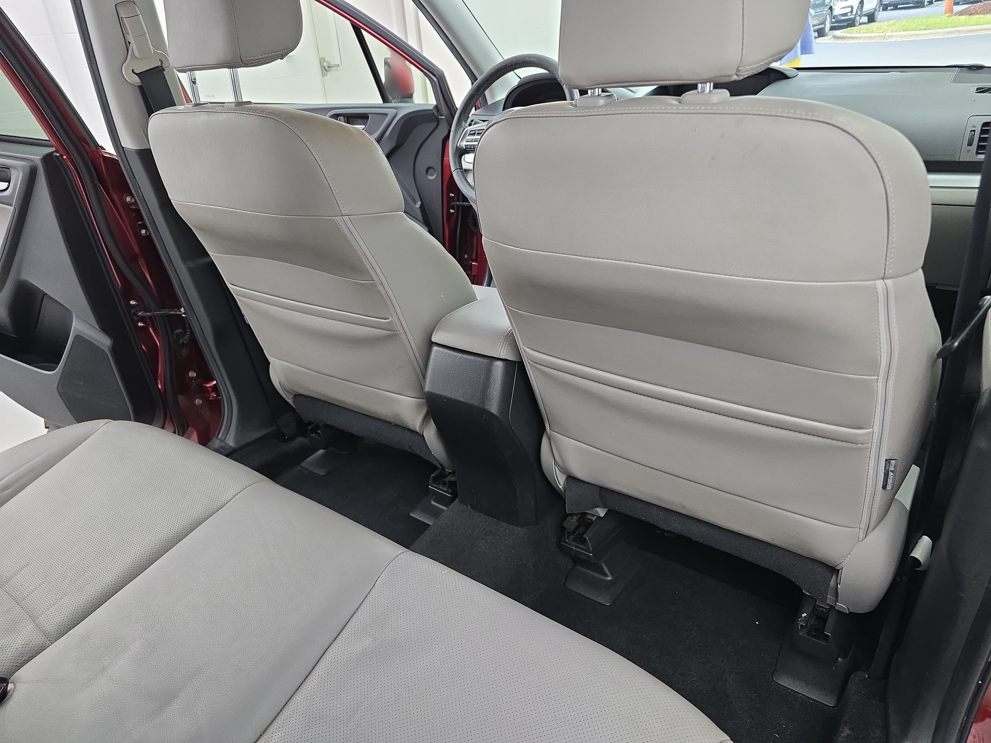 Used 2014 Subaru Forester 2.5i Limited AWD/4WD image 11