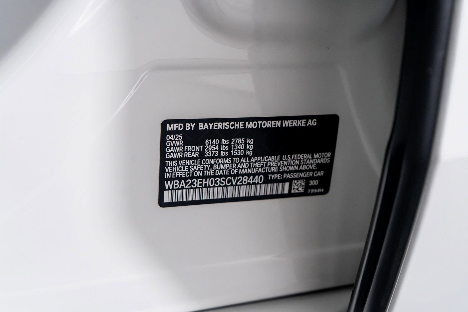 Used 2025 BMW 740i w/ Premium Package RWD image 61