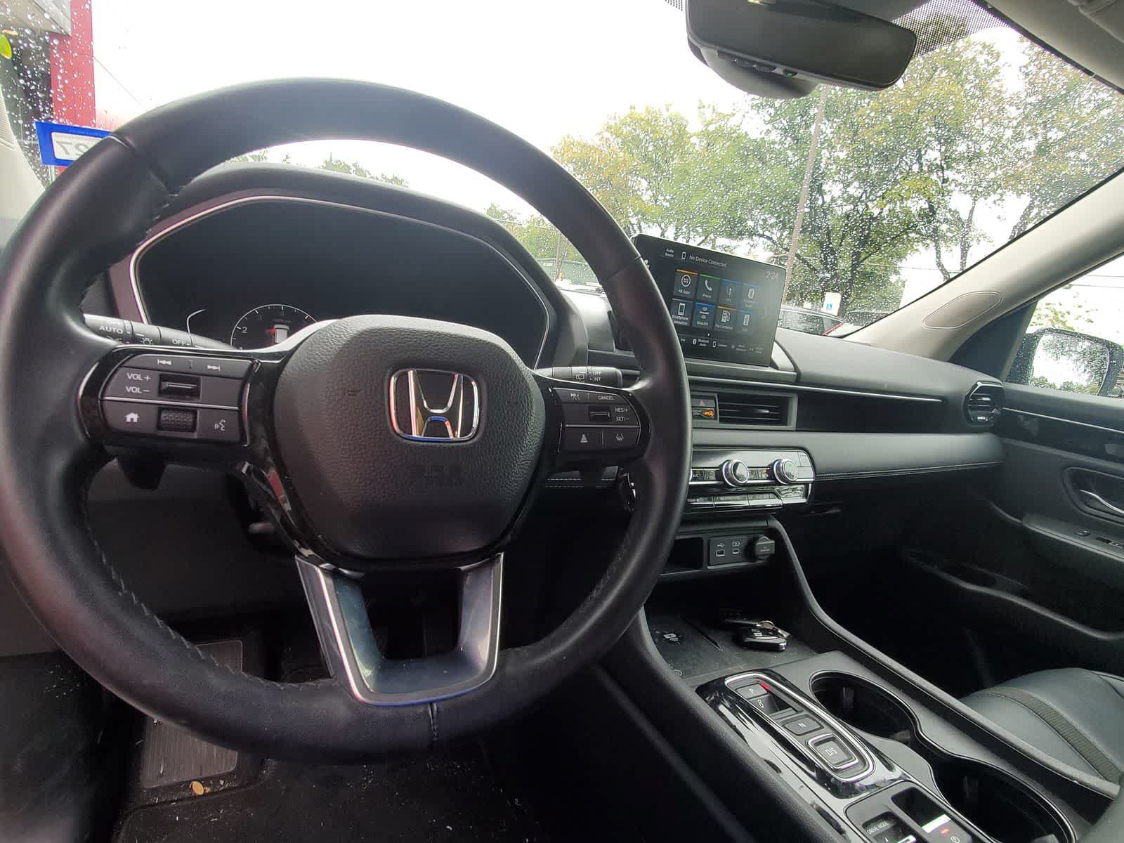 Used 2024 Honda Pilot EX-L image 13