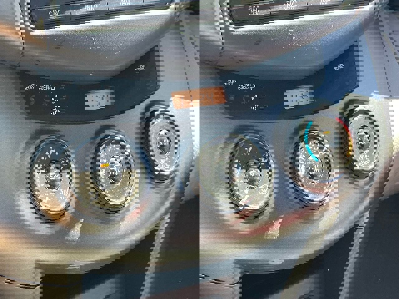 Used 2012 Toyota RAV4 FWD w/ Value Pkg image 9