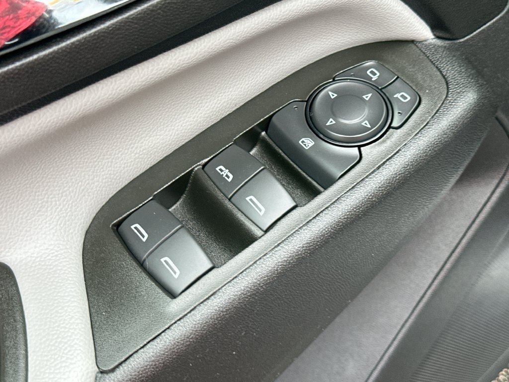 Certified 2024 Chevrolet Equinox LS w/ LS Convenience Package FWD image 17