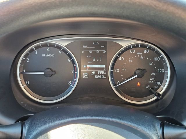 Certified 2025 Nissan Kicks Play S FWD image 4