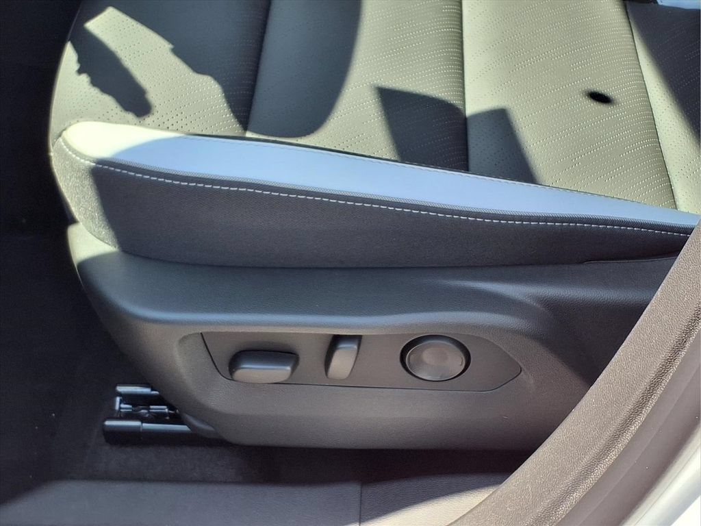 New 2026 Buick Envision Sport Touring AWD/4WD image 15