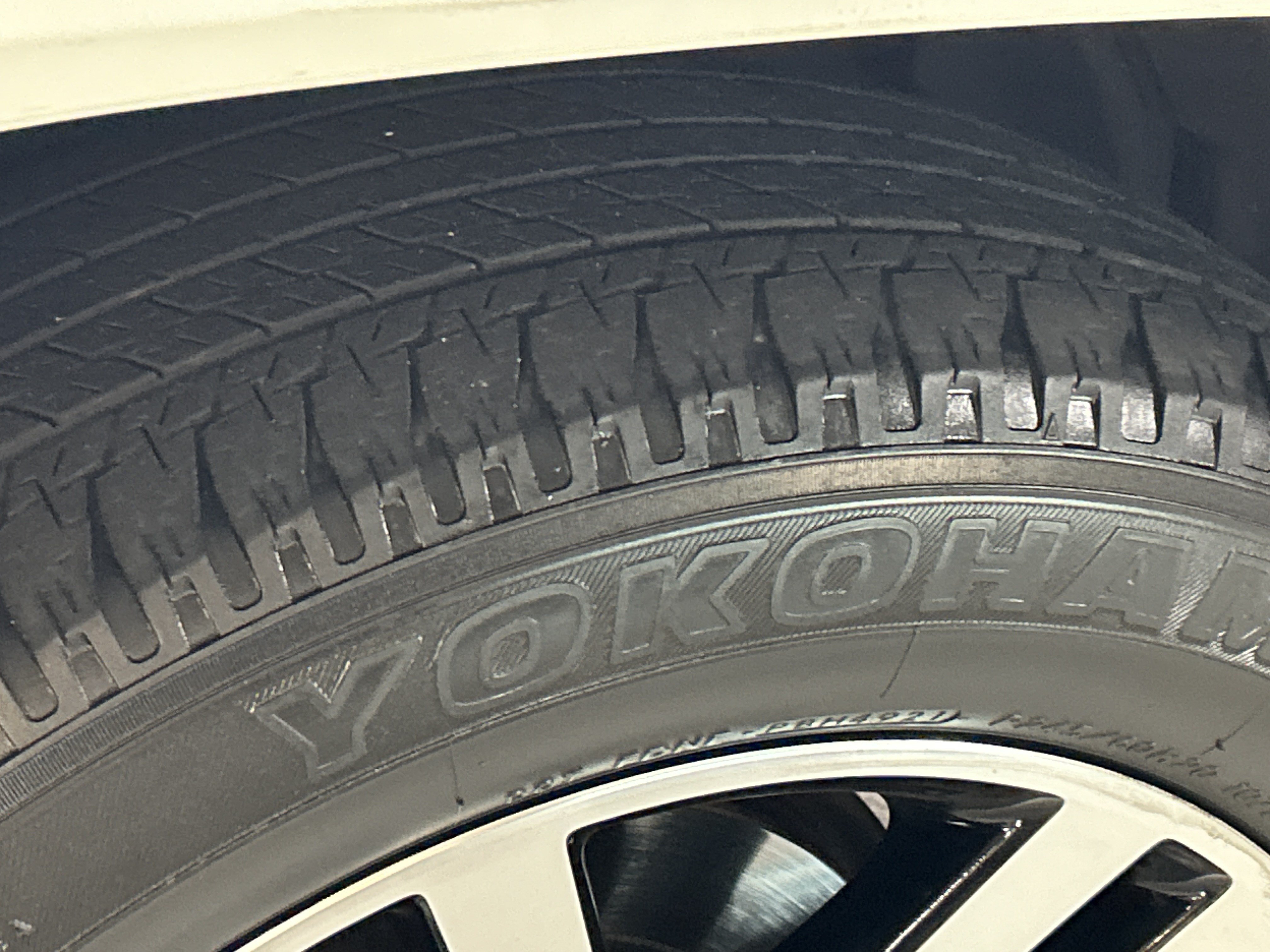 Used 2022 Toyota 4Runner Limited AWD/4WD image 12