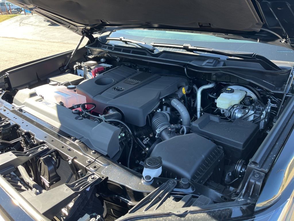 New 2026 Toyota Tundra Limited image 13