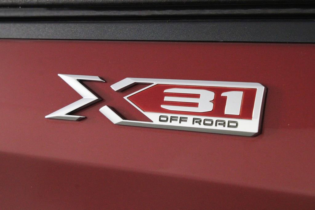 Used 2020 GMC Sierra 1500 SLT w/ SLT Premium Plus Package image 38