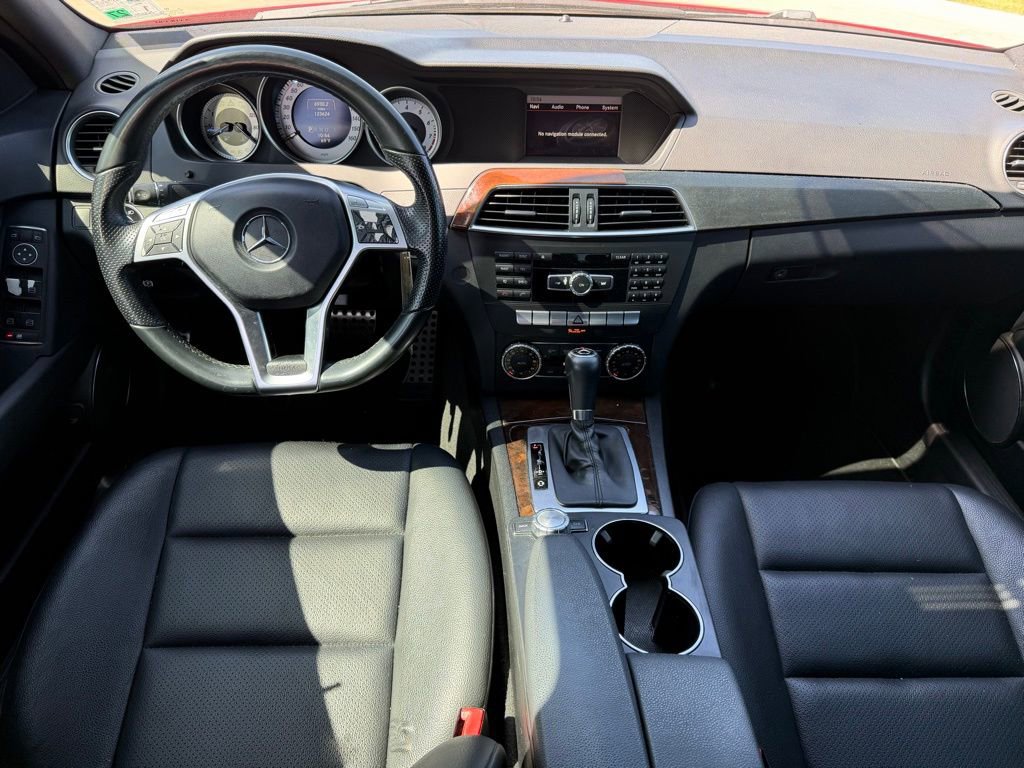 Used 2014 Mercedes-Benz C 250 Sedan image 15