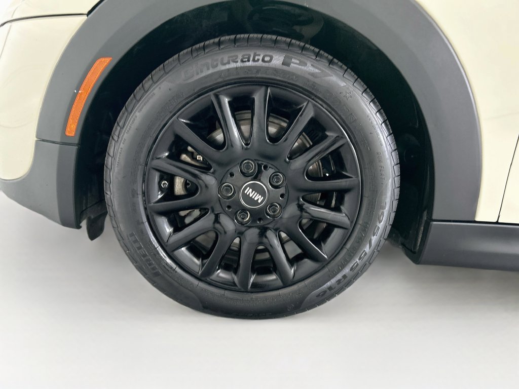 Used 2017 MINI Cooper S FWD image 25