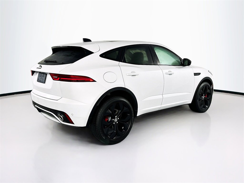 New 2024 Jaguar E-PACE R-Dynamic SE image 5