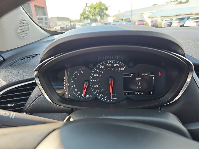 Used 2022 Chevrolet Trax LT AWD/4WD image 19