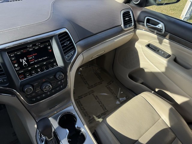 Used 2018 Jeep Grand Cherokee Overland image 24