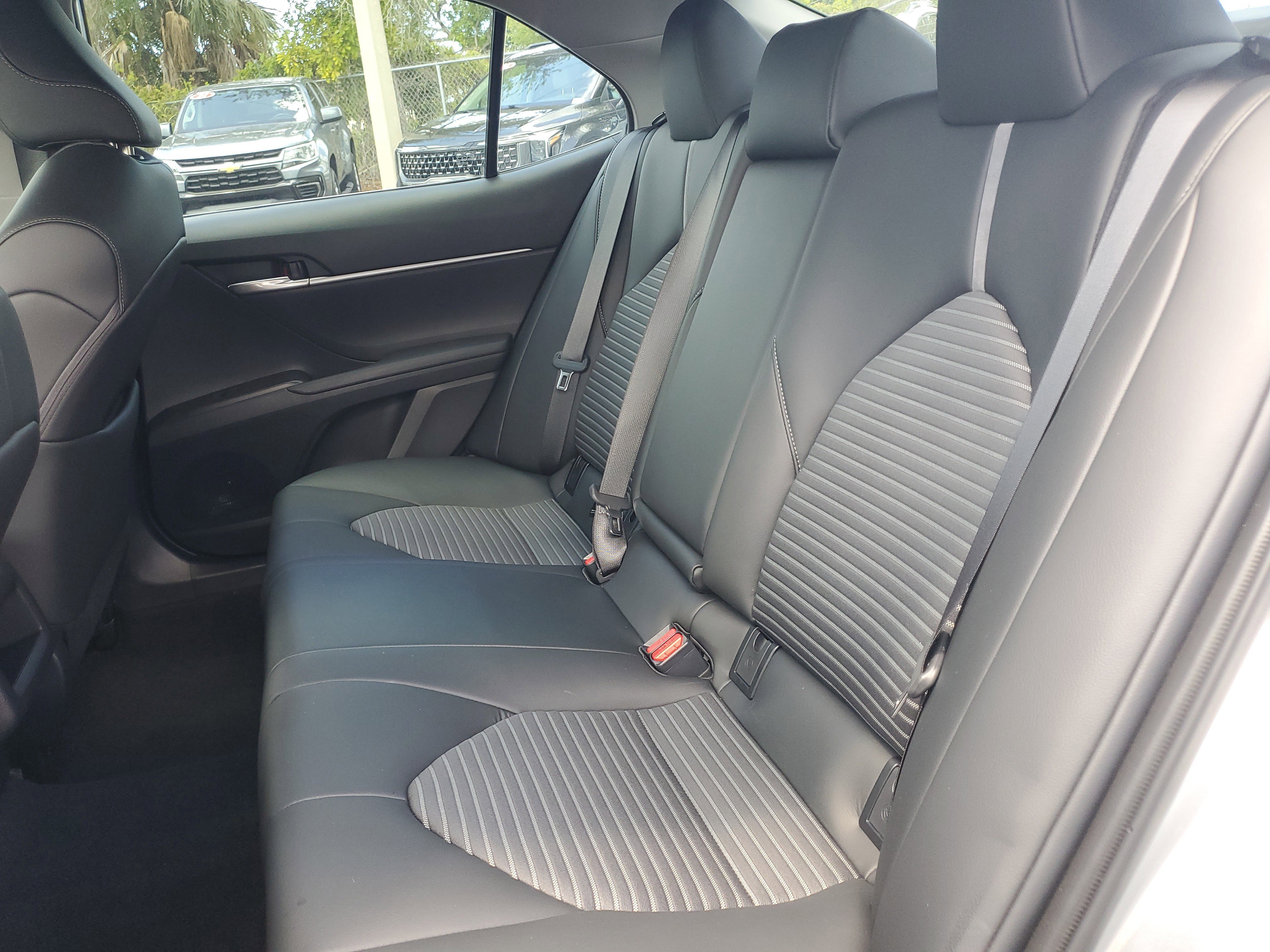 Certified 2023 Toyota Camry SE image 11