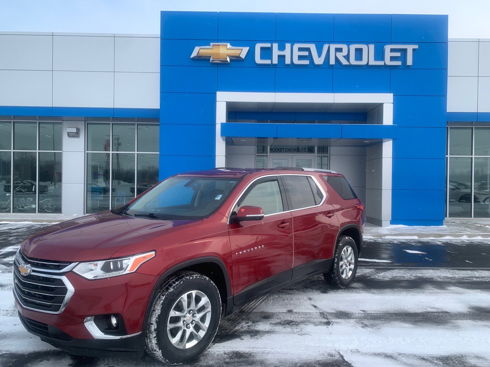 Used 2018 Chevrolet Traverse LT