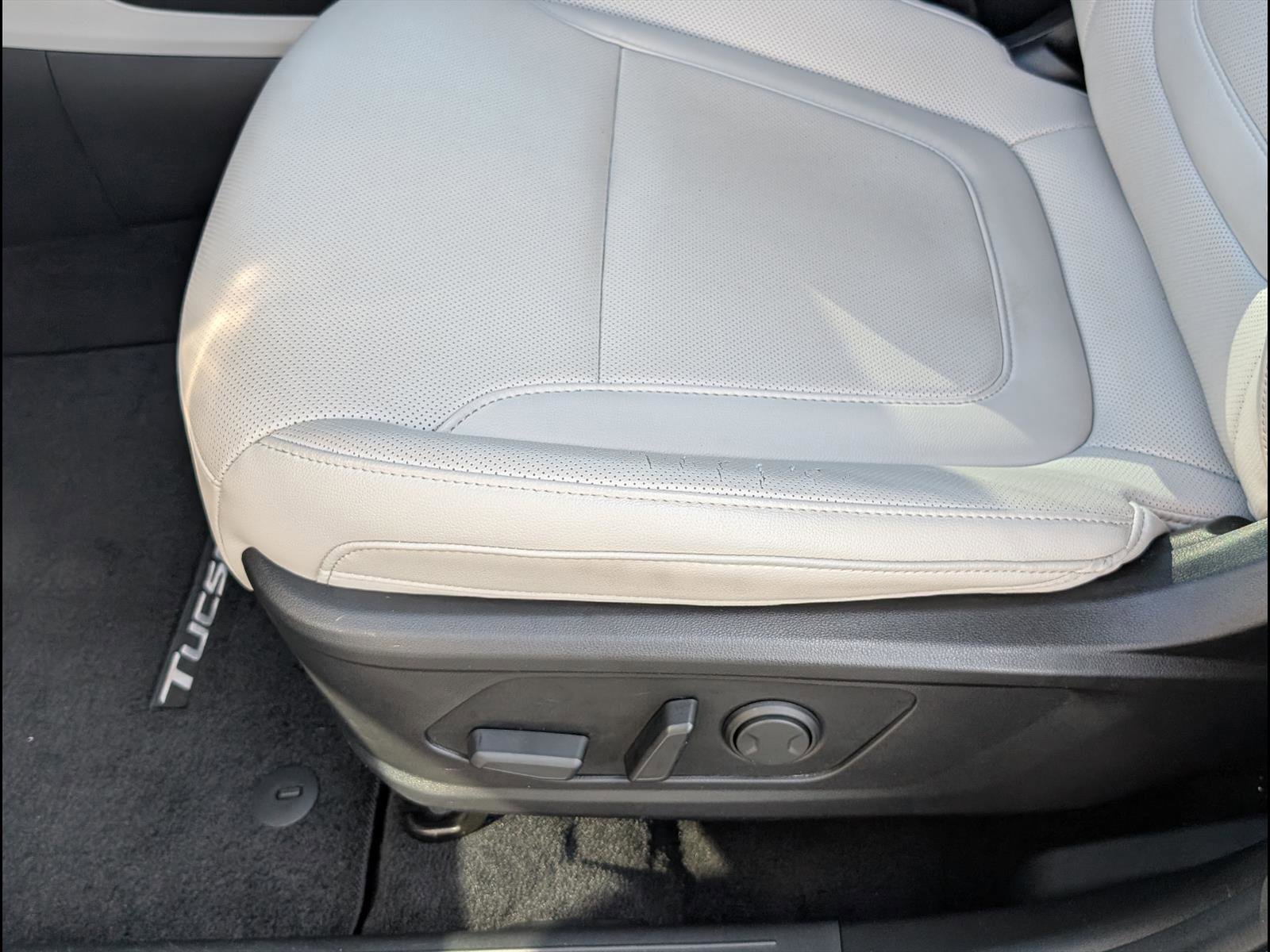 Used 2023 Hyundai Tucson SEL w/ Convenience Package image 10