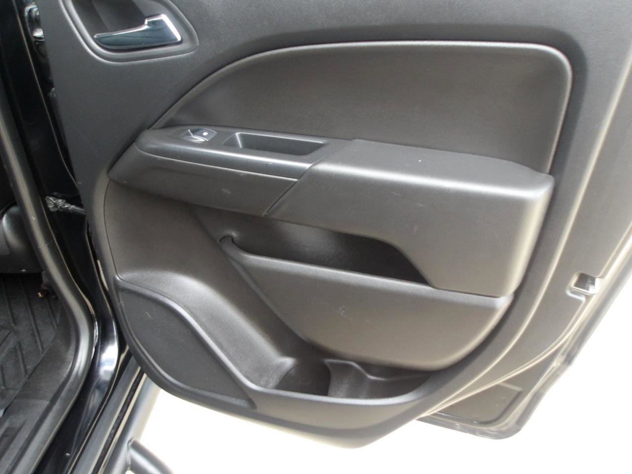 Used 2020 Chevrolet Colorado ZR2 w/ ZR2 Midnight Special Edition image 7