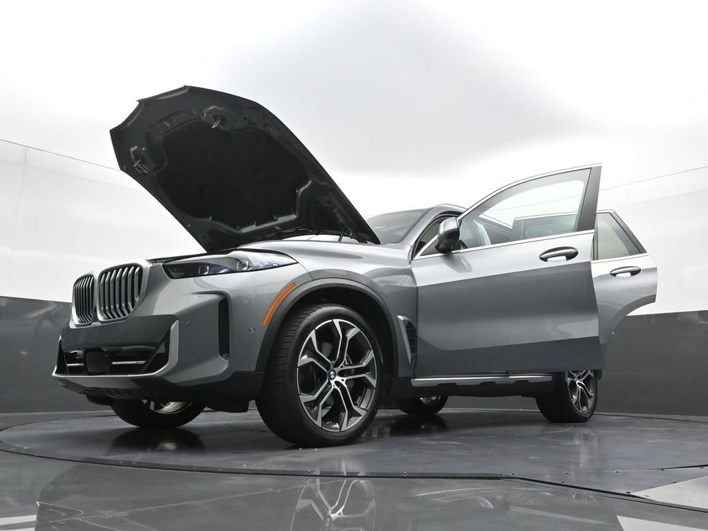 New 2026 BMW X5 xDrive40i AWD/4WD image 40