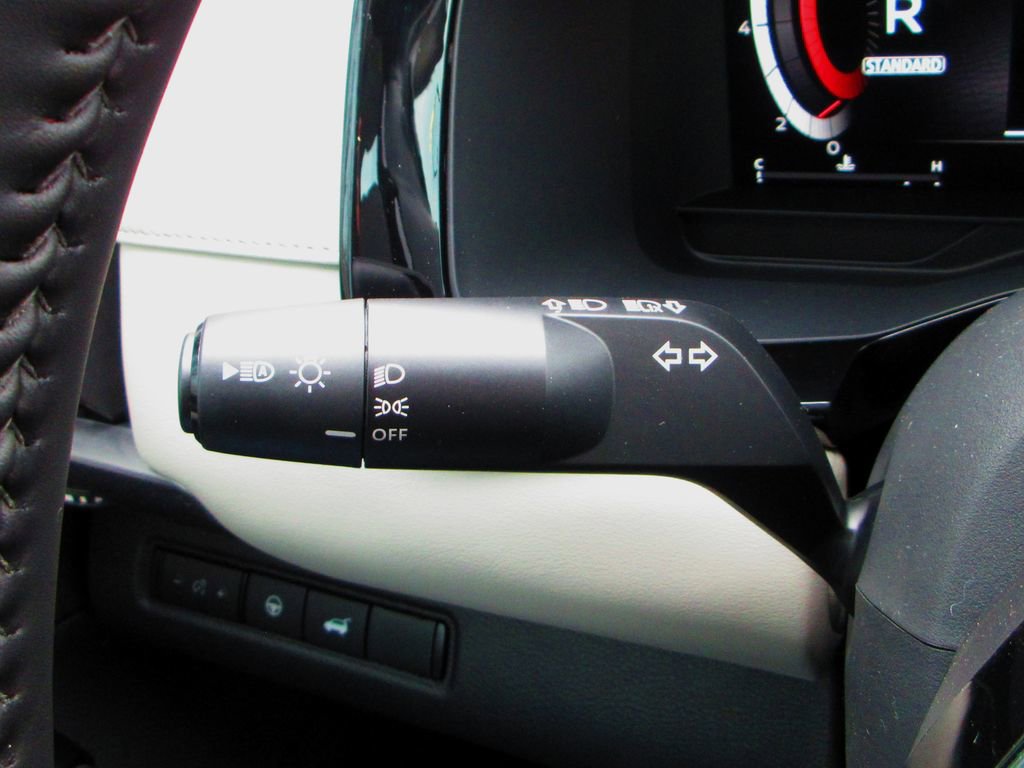 New 2026 Nissan Pathfinder SL w/ SL Premium Package image 21