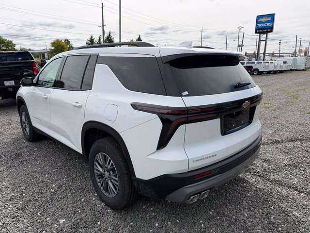 New 2027 Chevrolet Traverse LT w/ Driver Confidence Package FWD image 5