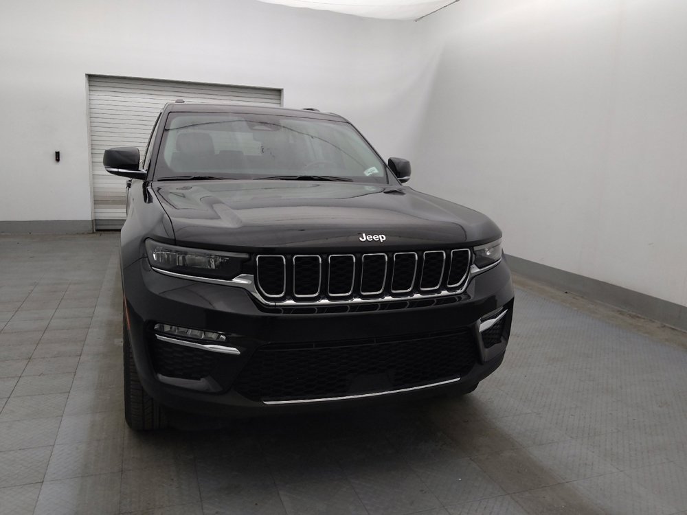Used 2022 Jeep Grand Cherokee Limited w/ Trailer Tow Prep Group (B) RWD image 14