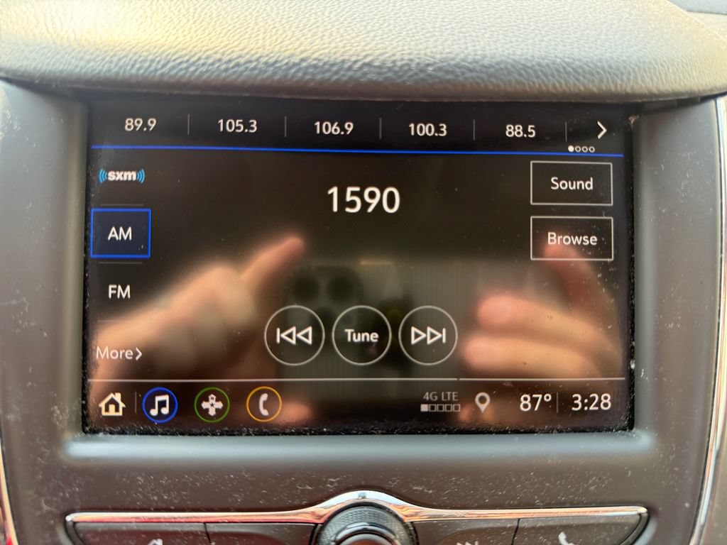 Used 2019 Chevrolet Cruze LT w/ LT True North Edition FWD image 24