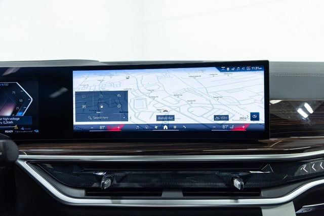 New 2026 BMW X5 xDrive50e w/ Premium Package image 19