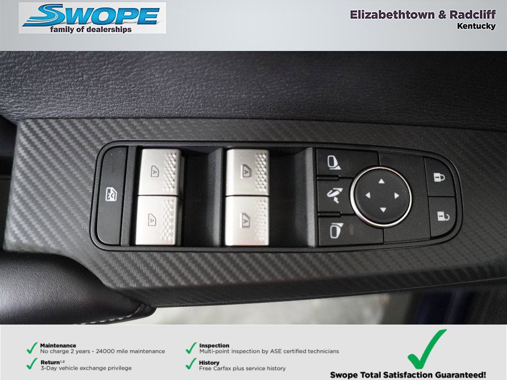 New 2025 Mitsubishi Outlander SE image 15