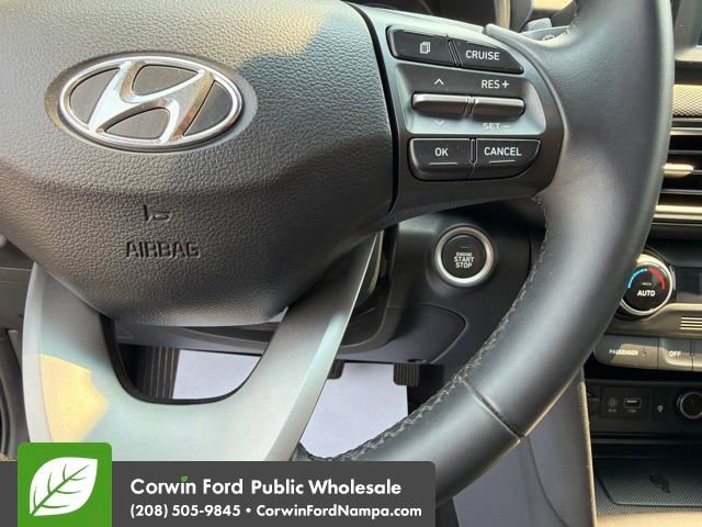 Used 2020 Hyundai Kona Limited AWD/4WD image 18