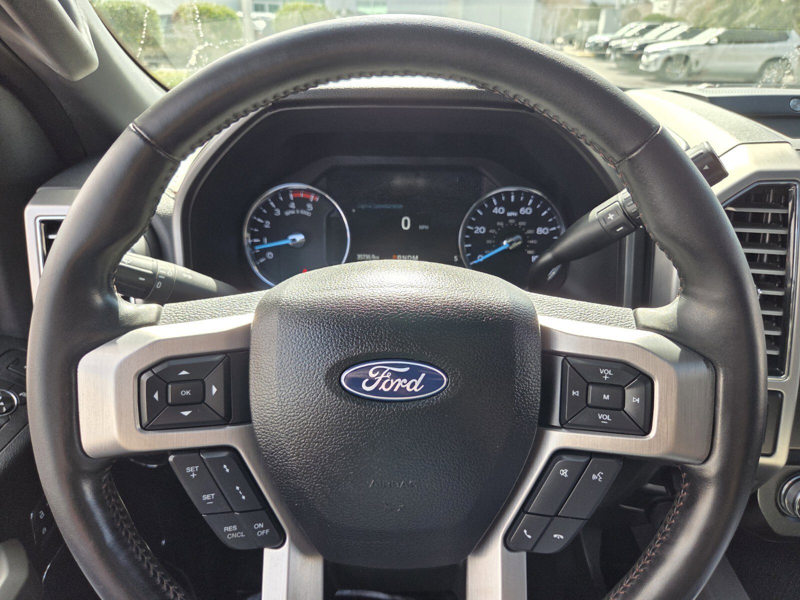 Used 2020 Ford F250 Platinum w/ FX4 Off-Road Package image 27