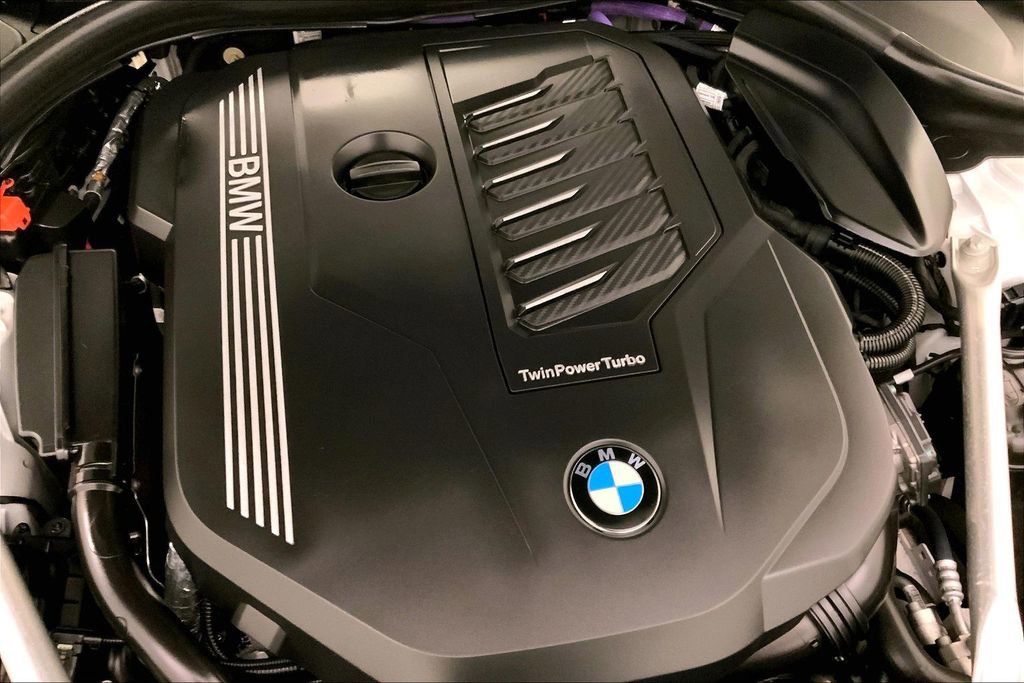 Certified 2023 BMW 540i xDrive w/ Executive Package AWD/4WD image 31