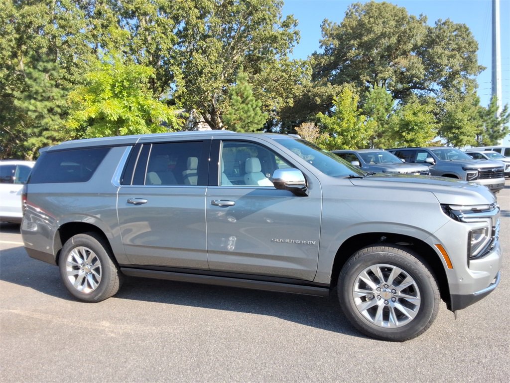 New 2026 Chevrolet Suburban Premier image 3