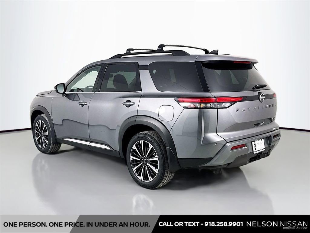 New 2026 Nissan Pathfinder Platinum image 7
