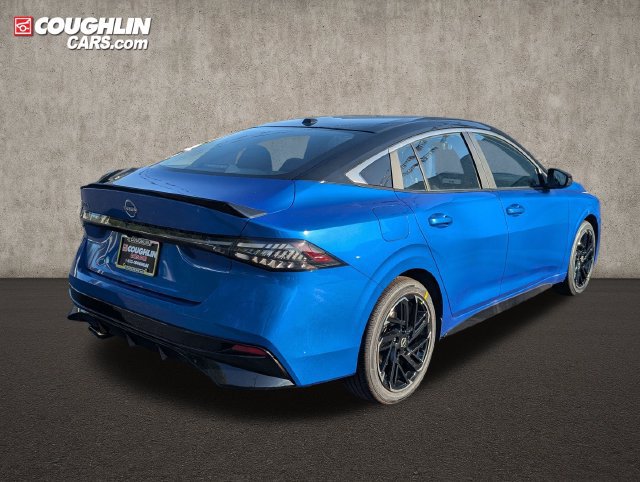 New 2027 Nissan Sentra SR w/ Floor Mat Package FWD image 8