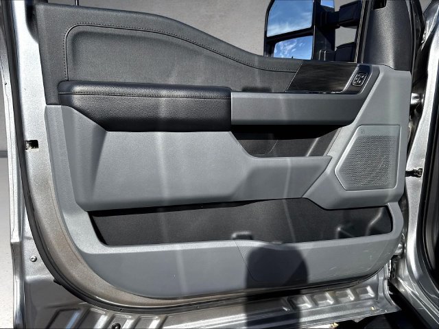 Used 2024 Ford F150 Lariat w/ Equipment Group 502A High AWD/4WD image 25