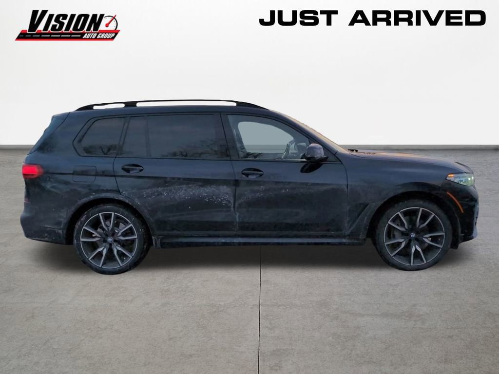 Used 2019 BMW X7 xDrive50i w/ M Sport Package image 4